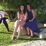 Michelle with her daughter (getting photo bombed)